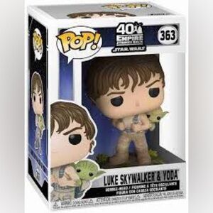 Funko Pop Luke Skywalker & Yoda Figure
